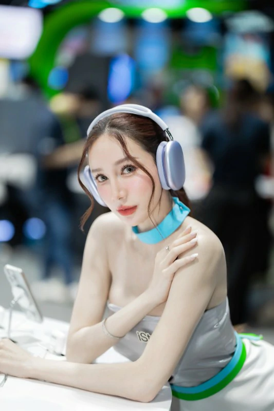 Kanyanat Saeang ผลงาน