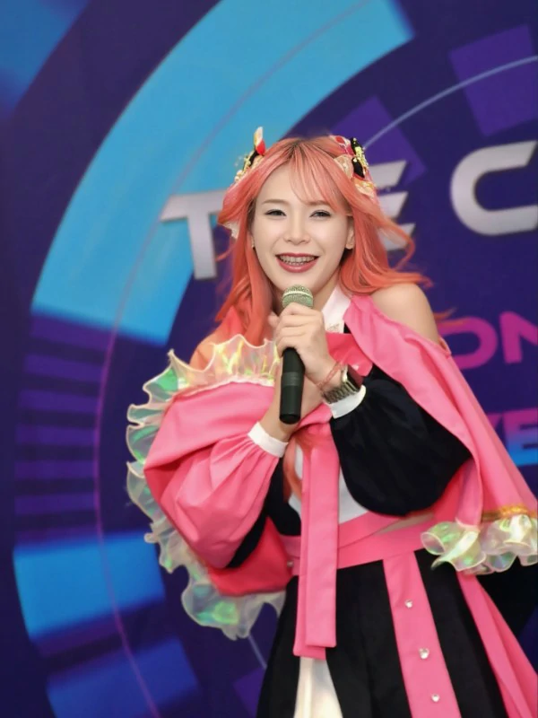 pinnerz นักร้อง